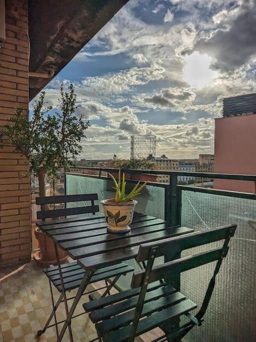 Syrakahost Intero Appartamento โรม ภายนอก รูปภาพ
